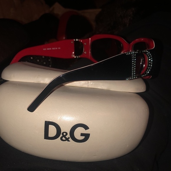Dolce & Gabbana  black & red sheild sunglasses with crystal detail and case - Picture 4 of 11